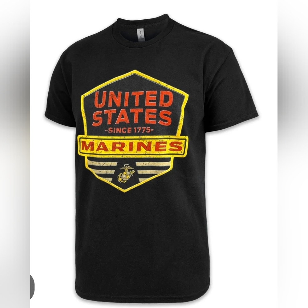 🔱NWT MARINES TSHIRT